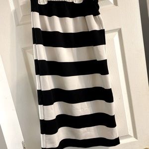 Black/white stripe long straight skirt for girls.
